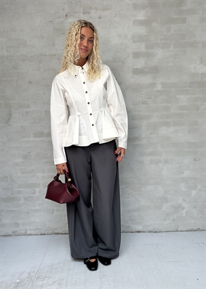 Stretch cotton peplum skjorte Egret W1002 Ganni 